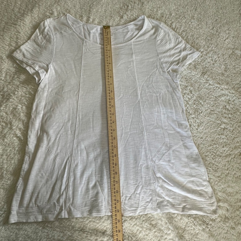 Chico's The Ultimate Tee White Short Sleeve Slub Cotton Modal Top Size 1 Medium - Picture 3 of 9